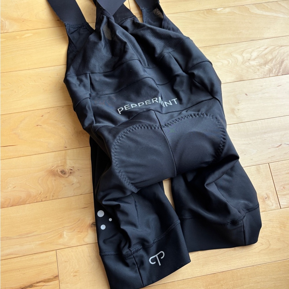 Peppermint Black Cycling Classic Bib Shorts